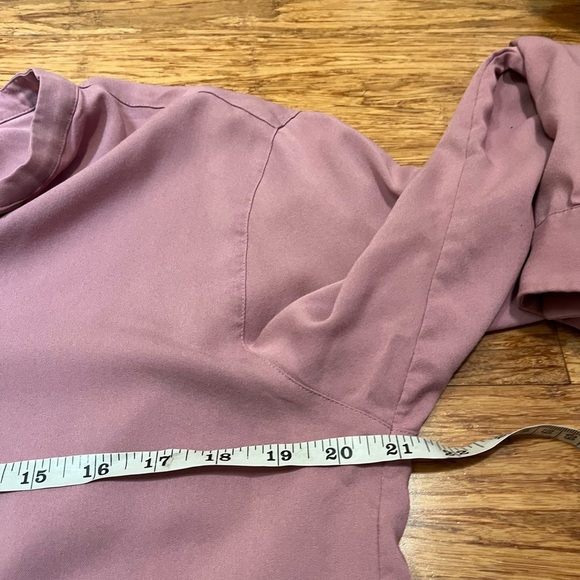Uniqlo Purple Mauve Long Sleeve Button Front Collarless Rayon Blend Blouse. L - Picture 8 of 9